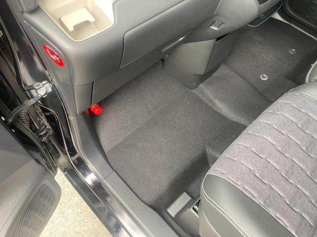 デリカミニ Ｔ　プレミアム　４ＷＤ　届出済未使用車　メモリーナビ　ターボ　両側Ｐドア　衝突軽減装置　新車保証書　コーナーセンサー　レーン逸脱警報　フルセグＴＶ　クルコン　ステアリングヒータ　全方位カメラ　ハーフレザーシート　電動Ｐブレーキ　シートヒータ　パドルシフト（71枚目）