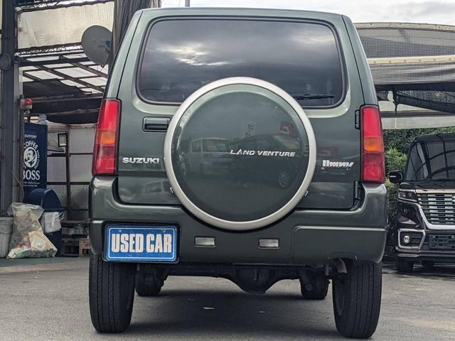 ジムニー ランドベンチャー　４ＷＤ　１０型５ＭＴ　ＳＤナビ　フルセグ　Ｂｌｕｅｔｏｏｔｈ　ＥＴＣ　記録簿　キーレス　ＤＶＤ再生　シートヒーター　ステリモ　ターボ　電格ミラー　フォグライト　革巻ハンドル　ドアバイザー　純正１６ＡＷ　背面タイヤカバー　光軸調整ライト（39枚目）