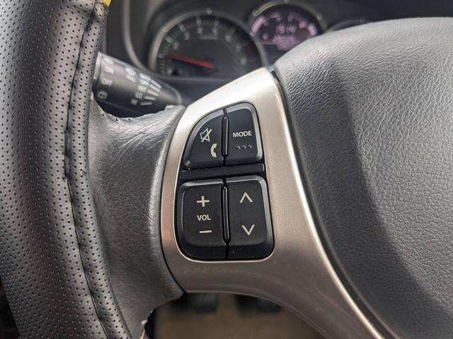 ジムニー ランドベンチャー　４ＷＤ　１０型５ＭＴ　ＳＤナビ　フルセグ　Ｂｌｕｅｔｏｏｔｈ　ＥＴＣ　記録簿　キーレス　ＤＶＤ再生　シートヒーター　ステリモ　ターボ　電格ミラー　フォグライト　革巻ハンドル　ドアバイザー　純正１６ＡＷ　背面タイヤカバー　光軸調整ライト（54枚目）