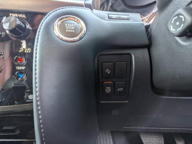 ＬＸ ＬＸ５７０　モデリスタ　マクレビ　リアエンター　茶革シート　サンルーフ　純正ＯＰ２１アルミ　エアサス　純正ナビ　新車保証書　Ｂｌｕｅｔｏｏｔｈ　クールＢＯＸ　全方位カメラ　２．０ＥＴＣ　フルセグ　クルコン　パワーシート　衝突軽減ブレーキ　走行中視聴可（19枚目）
