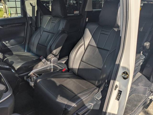 アルファード 2.5S Aパッケージ モデリスタエアロ サンルーフ 11インチナビ 両側パワードア フリップダウンモニター 衝突軽減装置 コーナーセンサー アルパインスタイルシートカバー ドラレコ フルセグTV Bluetooth ETC バックカメラ 新車保証書(15枚目)