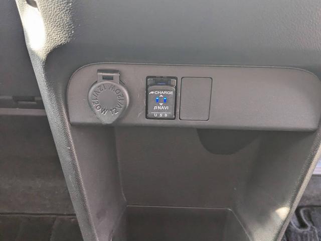 ムーヴキャンバス Ｘメイクアップリミテッド　ＳＡＩＩＩ　ワンオーナー　純正ナビ　衝突軽減ブレーキ　両側パワードア　コーナーセンサー　全方位カメラ　フルセグＴＶ　Ｂｌｕｅｔｏｏｔｈ　前後ドラレコ　オートハイビーム　レーン逸脱警報　ＵＳＢ入力　スマートキー　アイドリングストップ（61枚目）