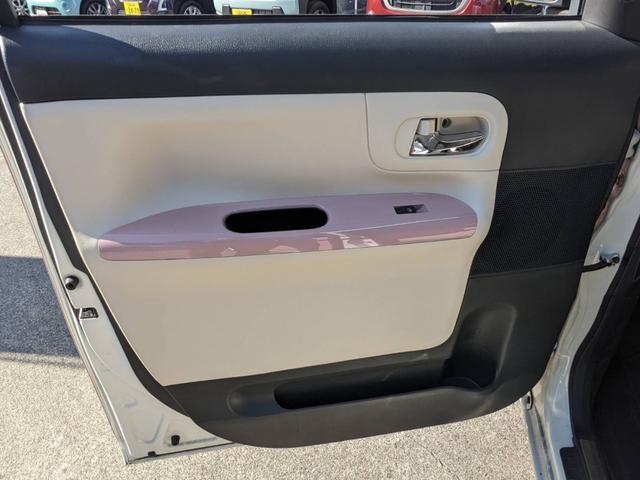 ムーヴキャンバス Ｘメイクアップリミテッド　ＳＡＩＩＩ　ワンオーナー　純正ナビ　衝突軽減ブレーキ　両側パワードア　コーナーセンサー　全方位カメラ　フルセグＴＶ　Ｂｌｕｅｔｏｏｔｈ　前後ドラレコ　オートハイビーム　レーン逸脱警報　ＵＳＢ入力　スマートキー　アイドリングストップ（72枚目）