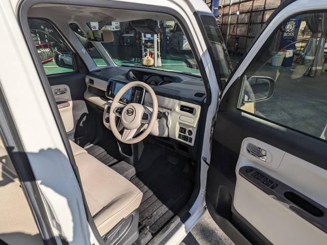 ムーヴキャンバス Ｇメイクアップリミテッド　ＳＡＩＩＩ　純正８インチナビ　衝突軽減ブレーキ　両側パワードア　コーナーセンサー　フロント＆サイドカメラ　フルセグ　Ｂｌｕｅｔｏｏｔｈ　ＨＤＭＩ接続　レーン逸脱警報　ＬＥＤヘッドライト　オートハイビーム　ＵＳＢ入力　スマートキー（12枚目）