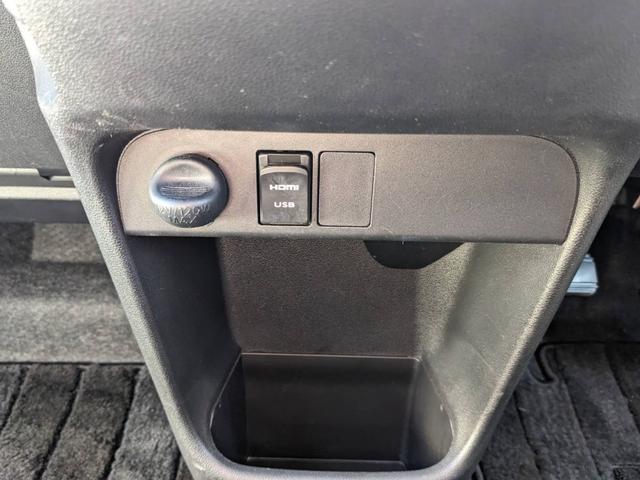 ムーヴキャンバス Ｇメイクアップリミテッド　ＳＡＩＩＩ　純正８インチナビ　衝突軽減ブレーキ　両側パワードア　コーナーセンサー　フロント＆サイドカメラ　フルセグ　Ｂｌｕｅｔｏｏｔｈ　ＨＤＭＩ接続　レーン逸脱警報　ＬＥＤヘッドライト　オートハイビーム　ＵＳＢ入力　スマートキー（59枚目）