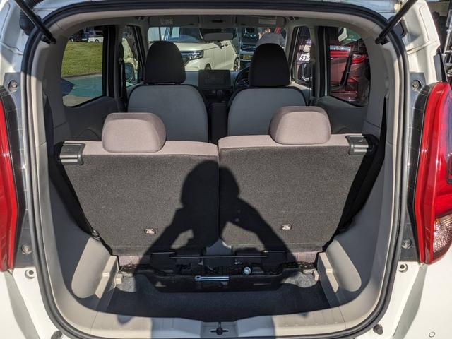 デイズ Ｂ　ＳＤナビ　衝突軽減ブレーキ　コーナーセンサー　Ｂｌｕｅｔｏｏｔｈ　バックカメラ　ＥＴＣ　キーレス　オートハイビーム　電格ミラー　レーン逸脱警報　アイドリングストップ　ドアバイザー　集中ドアロック　光軸調整ライト　ＡＢＳ　ＥＳＣ　盗難防止装置（9枚目）