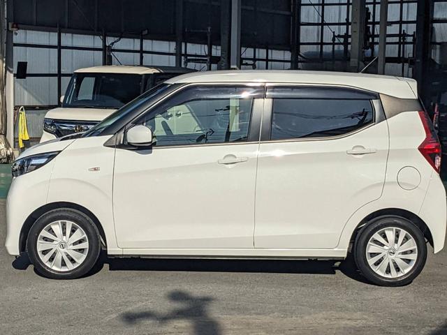 デイズ Ｂ　ＳＤナビ　衝突軽減ブレーキ　コーナーセンサー　Ｂｌｕｅｔｏｏｔｈ　バックカメラ　ＥＴＣ　キーレス　オートハイビーム　電格ミラー　レーン逸脱警報　アイドリングストップ　ドアバイザー　集中ドアロック　光軸調整ライト　ＡＢＳ　ＥＳＣ　盗難防止装置（35枚目）