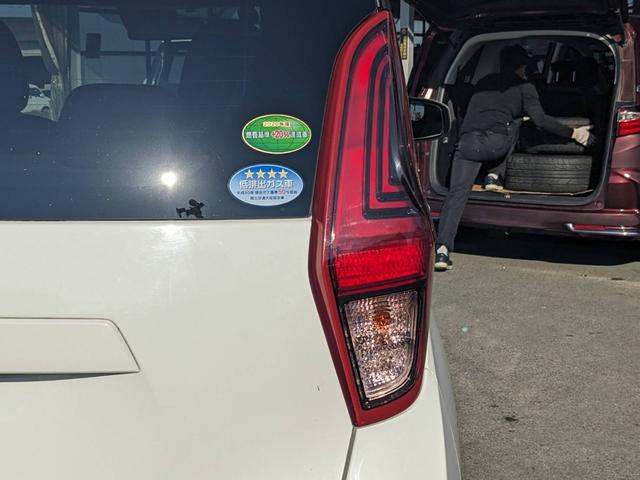 デイズ Ｂ　ＳＤナビ　衝突軽減ブレーキ　コーナーセンサー　Ｂｌｕｅｔｏｏｔｈ　バックカメラ　ＥＴＣ　キーレス　オートハイビーム　電格ミラー　レーン逸脱警報　アイドリングストップ　ドアバイザー　集中ドアロック　光軸調整ライト　ＡＢＳ　ＥＳＣ　盗難防止装置（41枚目）