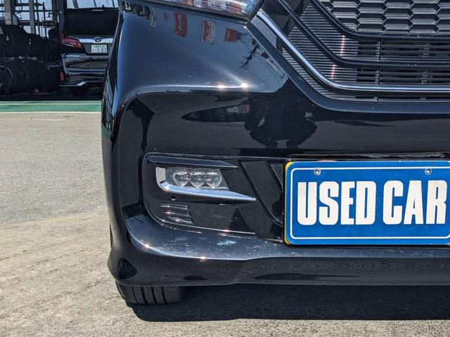 フォグライト（＾ｕ＾）ＬＥＤライトやＨＩＤライトに変更する事も出来ます☆彡光軸が高い！最近パッシングされるなど整備のご相談も受け付けてます♪ライトの高さ調整で解決します♪何でもご相談下さい（＊＾−＾＊