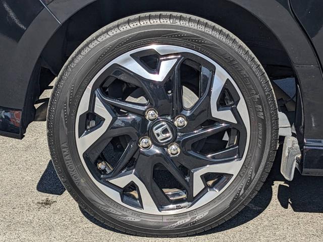 ★純正アルミホイール！タイヤ交換もおすすめ提案いたします☆ご希望のメーカーへのタイヤ交換＆社外ホイールへの変更など、ご相談などお気軽に相談下さい♪お求めやすい価格でご提案させて頂いております（＾・＾）