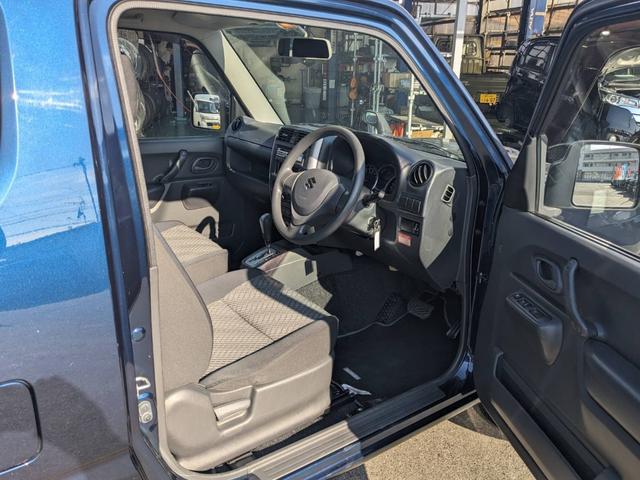 ジムニー ＸＧ　４ＷＤ　１０型ＡＴ　ワンオーナー　背面タイヤ　キーレス　ターボ　ドアバイザー　フェンダーミラー　ミラーヒーター　光軸調整ライト　集中ドアロック　エアコン　パワステ　パワーウィンドウ（13枚目）