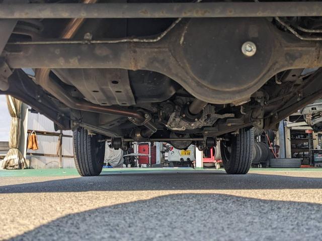 ジムニー ＸＧ　４ＷＤ　１０型ＡＴ　ワンオーナー　背面タイヤ　キーレス　ターボ　ドアバイザー　フェンダーミラー　ミラーヒーター　光軸調整ライト　集中ドアロック　エアコン　パワステ　パワーウィンドウ（45枚目）