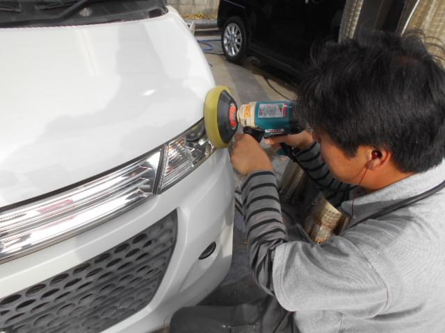 ジムニー ＸＣ　４ＷＤ　９型ＡＴ　ＳＤナビ　Ｂｌｕｅｔｏｏｔｈ　バックカメラ　フルセグＴＶ　ＥＴＣ　社外エアクリーナー　ＤＶＤ再生　キーレス　ターボ　ドアバイザー　電格ミラー　ルーフレール　フォグライト　光軸調整ライト　純正１６ＡＷ　背面タイヤカバー（29枚目）