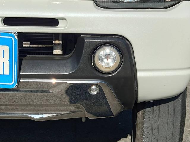 ジムニー ランドベンチャー　４ＷＤ　１０型ＡＴ　ワンオーナー　ＳＤナビ　シートヒーター　Ｂｌｕｅｔｏｏｔｈ　フルセグＴＶ　ＥＴＣ　レザーシート　フォグライト　ＤＶＤ再生　キーレス　ターボ　ドアバイザー　背面タイヤカバー　純正１６ＡＷ　革巻ハンドル　フェンダーミラー（30枚目）