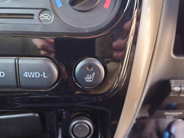 ジムニー ランドベンチャー　４ＷＤ　１０型ＡＴ　ワンオーナー　ＳＤナビ　シートヒーター　Ｂｌｕｅｔｏｏｔｈ　フルセグＴＶ　ＥＴＣ　レザーシート　フォグライト　ＤＶＤ再生　キーレス　ターボ　ドアバイザー　背面タイヤカバー　純正１６ＡＷ　革巻ハンドル　フェンダーミラー（65枚目）