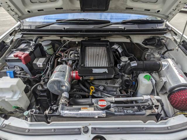 ★小郡車輌です★豊富に展示車両を取り揃えています♪　軽自動車からミニバン、軽ワゴン、軽バンＳＵＶ、話題のハイブリッド車などなど続々入荷中です（＾＾）