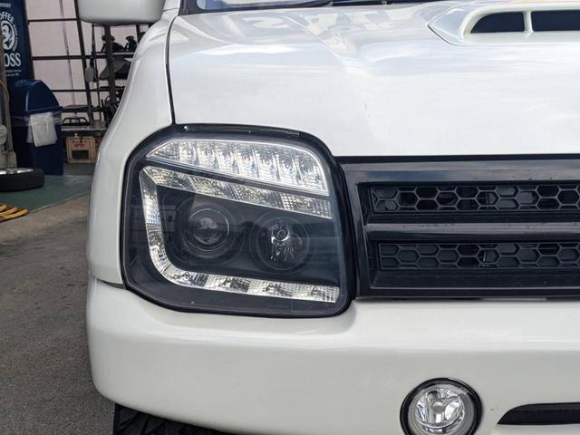 ヘッドライト（＾ｕ＾）ＬＥＤライトやＨＩＤヘッドライトに変更する事も出来ます☆彡光軸が高い！最近パッシングされるなど整備のご相談も受け付けてます♪ライトの高さ調整で解決します♪何でもご相談下さい！