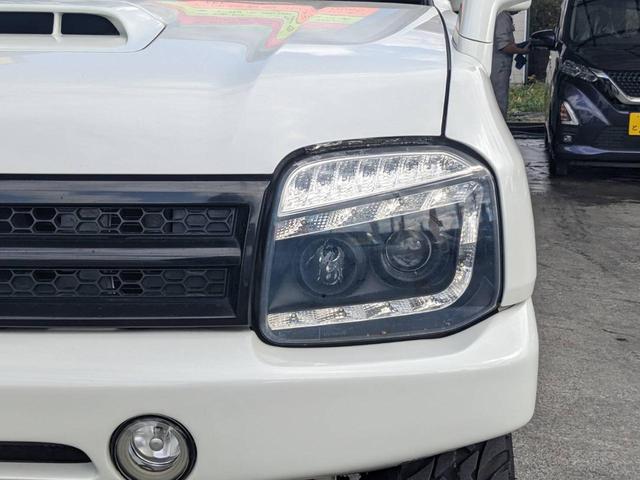 フォグライト（＾ｕ＾）ＬＥＤライトやＨＩＤライトに変更する事も出来ます☆彡光軸が高い！最近パッシングされるなど整備のご相談も受け付けてます♪ライトの高さ調整で解決します♪何でもご相談下さい（＊＾−＾＊