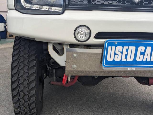 フォグライト（＾ｕ＾）ＬＥＤライトやＨＩＤライトに変更する事も出来ます☆彡光軸が高い！最近パッシングされるなど整備のご相談も受け付けてます♪ライトの高さ調整で解決します♪何でもご相談下さい（＊＾−＾＊