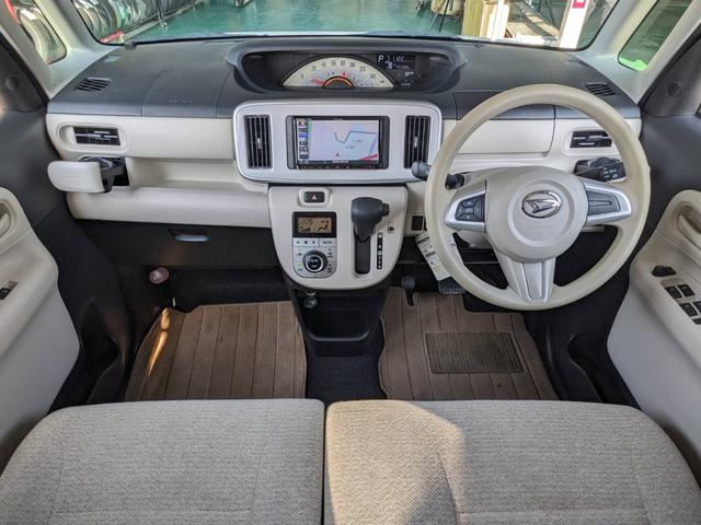 もちろん、インパネ廻りに大きな傷も御座いません☆安心して運転できるように両席エアバック搭載しております！！軽自動車とは思えない程広く足を伸ばせます！！是非一度試乗はいかがですか？（＃＾．＾＃）