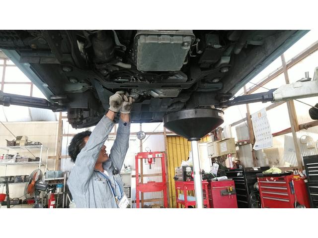 デリカミニ Ｔ　プレミアム　４ＷＤ　マイパイロット　両側パワードア　衝突軽減装置　コーナーセンサー　全方位カメラ　クルコン　デジタルインナーミラー　パドルシフト　電動Ｐブレーキ　シートヒーター　ハーフレザーシート　リアサーキュレーター　ターボ　ステアリングヒーター（15枚目）