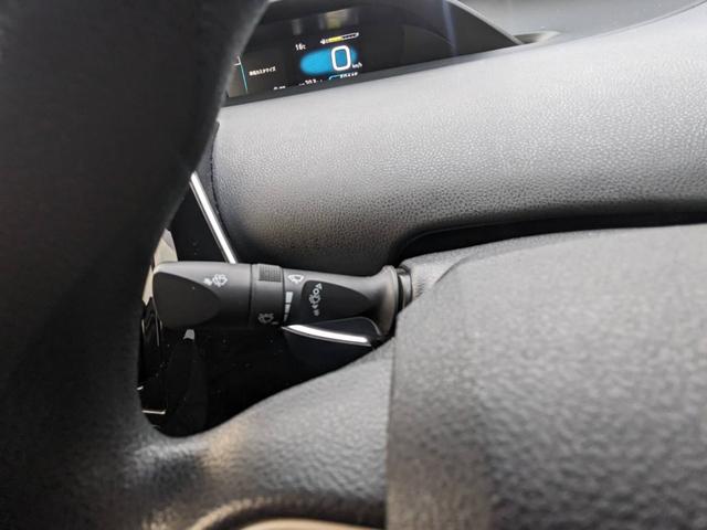 プリウス Ｅ　ＳＤナビ　衝突軽減ブレーキ　前後ドラレコ　バックカメラ　クルーズコントロール　ＥＴＣ　コーナーセンサー　ＬＥＤヘッドライト　オートハイビーム　レーン逸脱警報　純正１５ＡＷ　電格ミラー　ドアバイザー　ＤＶＤ再生　オートライト　集中ドアロック　スマートキー（58枚目）