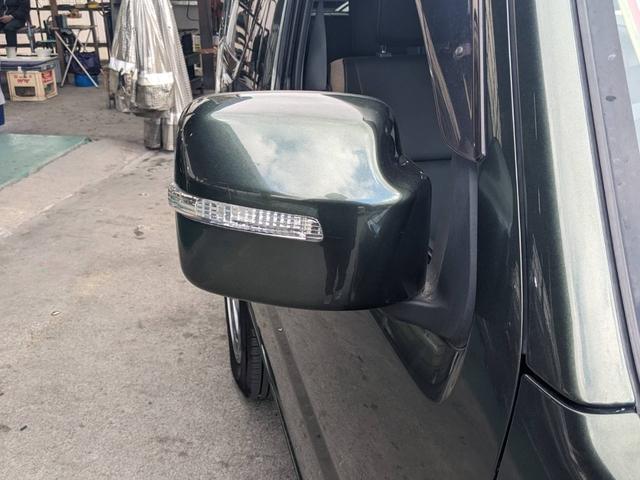 ジムニー ランドベンチャー　４ＷＤ　１０型ＡＴ　レザーシート　シートヒーター　フォグライト　ＥＴＣ　キーレス　電格ミラー　革巻ハンドル　ターボ　ドアバイザー　背面タイヤカバー　ミラーヒーター　フェンダーミラー　光軸調整ライト　純正１５ＡＷ　エアバック（32枚目）