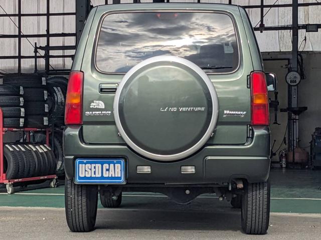 ジムニー ランドベンチャー　４ＷＤ　１０型ＡＴ　レザーシート　シートヒーター　フォグライト　ＥＴＣ　キーレス　電格ミラー　革巻ハンドル　ターボ　ドアバイザー　背面タイヤカバー　ミラーヒーター　フェンダーミラー　光軸調整ライト　純正１５ＡＷ　エアバック（41枚目）