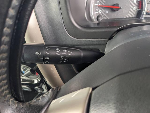 ジムニー ランドベンチャー　４ＷＤ　１０型ＡＴ　レザーシート　シートヒーター　フォグライト　ＥＴＣ　キーレス　電格ミラー　革巻ハンドル　ターボ　ドアバイザー　背面タイヤカバー　ミラーヒーター　フェンダーミラー　光軸調整ライト　純正１５ＡＷ　エアバック（56枚目）