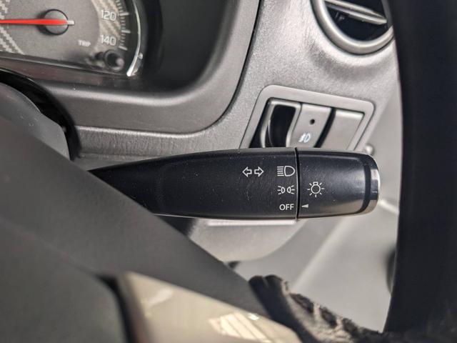 ジムニー ランドベンチャー　４ＷＤ　１０型ＡＴ　レザーシート　シートヒーター　フォグライト　ＥＴＣ　キーレス　電格ミラー　革巻ハンドル　ターボ　ドアバイザー　背面タイヤカバー　ミラーヒーター　フェンダーミラー　光軸調整ライト　純正１５ＡＷ　エアバック（57枚目）