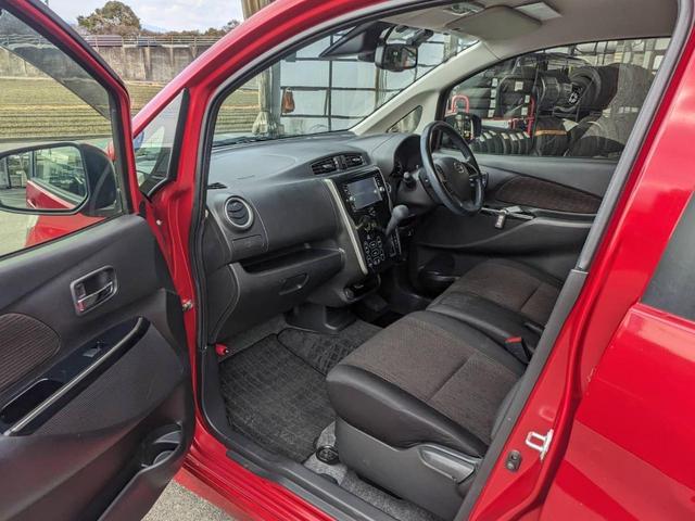 デイズ ハイウェイスター　Ｇターボ　純正ＳＤナビ　衝突軽減ブレーキ　Ｂｌｕｅｔｏｏｔｈ　アラウンドビューモニター　純正ドラレコ　フルセグＴＶ　ＥＴＣ　ＤＶＤ再生　ＨＩＤヘッドライト　フォグライト　ステリモ　電格ミラー　ドアバイザー　革巻ハンドル　スマートキー（16枚目）