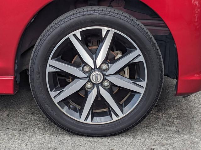 デイズ ハイウェイスター　Ｇターボ　純正ＳＤナビ　衝突軽減ブレーキ　Ｂｌｕｅｔｏｏｔｈ　アラウンドビューモニター　純正ドラレコ　フルセグＴＶ　ＥＴＣ　ＤＶＤ再生　ＨＩＤヘッドライト　フォグライト　ステリモ　電格ミラー　ドアバイザー　革巻ハンドル　スマートキー（49枚目）