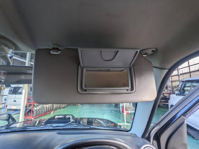 ジムニー クロスアドベンチャーＸＣ　４ＷＤ　８型５ＭＴ　ＳＤナビ　ＨＫＳ社外マフラー　ハーフレザーシート　シートヒーター　革巻ハンドル　背面タイヤカバー　純正１６ＡＷ　フォグライト　キーレス　ターボ　パワーウィンドウ　ミラーヒーター　電格ミラー　光軸調整ライト（75枚目）