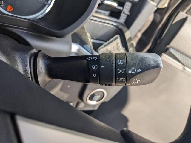 ムーヴ カスタム　Ｘ　ハイパーＳＡＩＩ　純正ＳＤナビ　衝突軽減装置　Ｂｌｕｅｔｏｏｔｈ　フルセグＴＶ　バックカメラ　ＥＴＣ　レーン逸脱警報　ＤＶＤ再生　ＬＥＤヘッドライト　ステリモ　ハーフレザーシート　オートライト　ＬＥＤフォグ　スマートキー　純正１４ＡＷ　記録簿（60枚目）