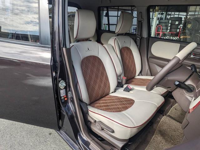 アルトラパンショコラ Ｘ　ＳＤナビ　Ｂｌｕｅｔｏｏｔｈ　ショコラ専用シート　フルセグＴＶ　革巻ハンドル　ＨＩＤヘッドライト　スマートキー　オートライト　盗難防止装置　ＤＶＤ再生　記録簿　アイドリングストップ　ドアバイザー　電格ミラー　集中ドアロック　ＡＢＳ　盗難防止装置（15枚目）