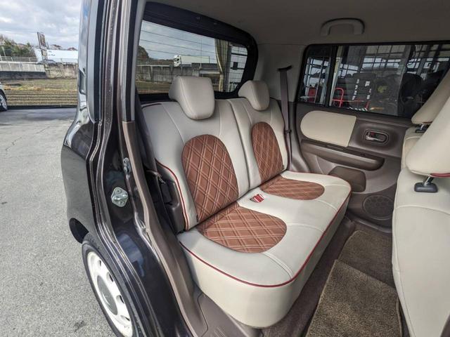 アルトラパンショコラ Ｘ　ＳＤナビ　Ｂｌｕｅｔｏｏｔｈ　ショコラ専用シート　フルセグＴＶ　革巻ハンドル　ＨＩＤヘッドライト　スマートキー　オートライト　盗難防止装置　ＤＶＤ再生　記録簿　アイドリングストップ　ドアバイザー　電格ミラー　集中ドアロック　ＡＢＳ　盗難防止装置（18枚目）