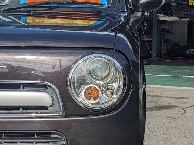 アルトラパンショコラ Ｘ　ＳＤナビ　Ｂｌｕｅｔｏｏｔｈ　ショコラ専用シート　フルセグＴＶ　革巻ハンドル　ＨＩＤヘッドライト　スマートキー　オートライト　盗難防止装置　ＤＶＤ再生　記録簿　アイドリングストップ　ドアバイザー　電格ミラー　集中ドアロック　ＡＢＳ　盗難防止装置（28枚目）