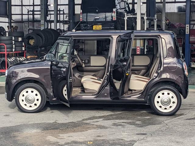 アルトラパンショコラ Ｘ　ＳＤナビ　Ｂｌｕｅｔｏｏｔｈ　ショコラ専用シート　フルセグＴＶ　革巻ハンドル　ＨＩＤヘッドライト　スマートキー　オートライト　盗難防止装置　ＤＶＤ再生　記録簿　アイドリングストップ　ドアバイザー　電格ミラー　集中ドアロック　ＡＢＳ　盗難防止装置（36枚目）