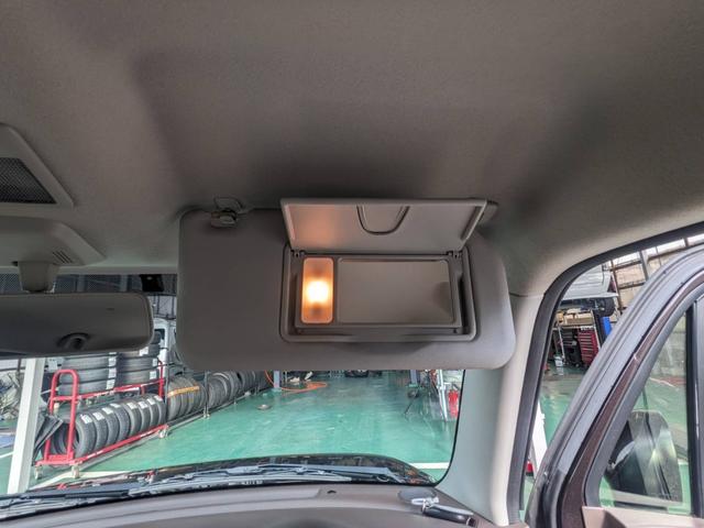 アルトラパンショコラ Ｘ　ＳＤナビ　Ｂｌｕｅｔｏｏｔｈ　ショコラ専用シート　フルセグＴＶ　革巻ハンドル　ＨＩＤヘッドライト　スマートキー　オートライト　盗難防止装置　ＤＶＤ再生　記録簿　アイドリングストップ　ドアバイザー　電格ミラー　集中ドアロック　ＡＢＳ　盗難防止装置（76枚目）