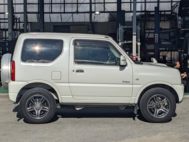 ���E������̈ꖇ�ł��I�C�ӕی��A�N���W�b�g�A�i�`�e�ȂǎԂ̂��ƂȂ瓖�X�ɂ��C���������I�I�ێ�������čD�]�̌y�����ԁB��̑O�̌y�����ԂƔ�ׂ�Ɨǂ��o���Ă܂���B