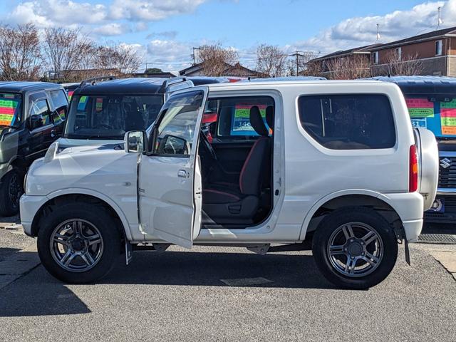 ������ꖇ�i���O�O�j���������H�ɂĎ��摖�s�m�F�ς̎ԗ��ł��B�@�ցA��������󋵂͗ǍD�ł��B�ۏؕt���̔�������܂��B���q�l�̃j�[�Y�Ƀs�b�^���ő�D�]�I�v�V�����ł��B�ڂ����̓X�^�b�t�܂ł��⍇���������I