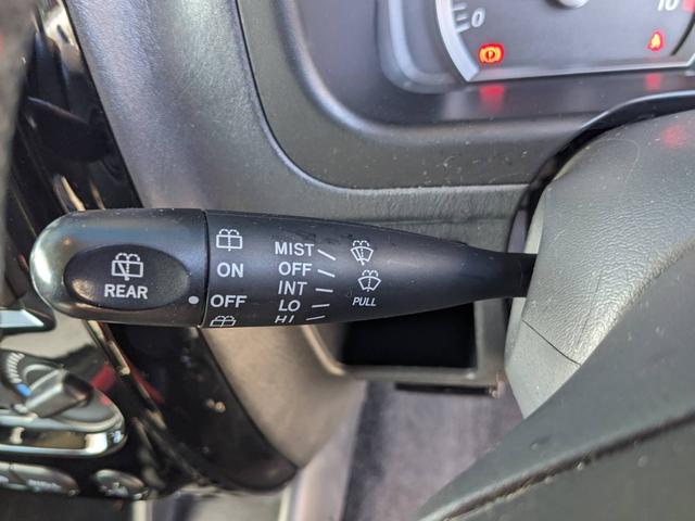 ���X�C�b�`���I�n���h���C����Ȃ����[�^�[�܂����������肵�Ă���܂��B�K���X���L�����E���ǂ��Ȃ�^�]���₷���R���f�B�V�����ɂȂ��Ă���܂��i�O�|�O�j�������G�A�o�b�N���t���Ă܂��I�I