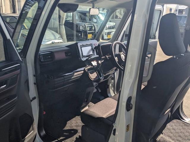 スペーシアカスタム ハイブリッドＧＳ　ＳＤナビ　左パワードア　衝突軽減ブレーキ　Ｂｌｕｅｔｏｏｔｈ　バックカメラ　コーナーセンサー　ＴＶ　ＥＴＣ　ＵＳＢ入力　クルーズコントロール　シートヒーター　純正１４ＡＷ　電動Ｐブレーキ　レーン逸脱警報　ＬＥＤヘッドライト　オートライト（14枚目）