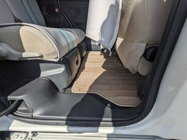 ムーヴキャンバス Ｘメイクアップ　ＳＡＩＩ　禁煙車　純正ＳＤナビ　衝突軽減装置　フルセグＴＶ　Ｂｌｕｅｔｏｏｔｈ　バックカメラ　ＥＴＣ　純正シートカバー　ＬＥＤフォグライト　レーン逸脱警報　盗難防止装置　電格ミラー　オートライト　光軸調整ライト　ドアバイザー　集中ドアロック（77枚目）