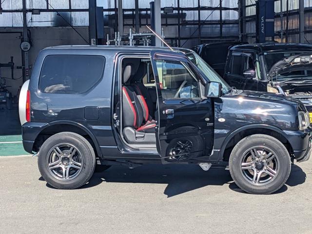 ���E������̈ꖇ�ł��I�C�ӕی��A�N���W�b�g�A�i�`�e�ȂǎԂ̂��ƂȂ瓖�X�ɂ��C���������I�I�ێ�������čD�]�̌y�����ԁB��̑O�̌y�����ԂƔ�ׂ�Ɨǂ��o���Ă܂���B