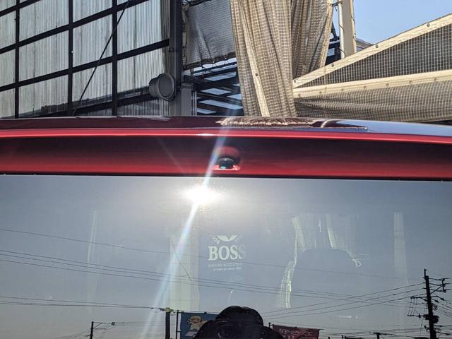 タント カスタムＸ　届出済未使用車　両側パワードア　衝突軽減ブレーキ　シートヒーター　ハーフレザーシート　コーナーセンサー　電動Ｐブレーキ　ＵＳＢ入力　ＬＥＤヘッドライト　オートハイビーム　レーン逸脱警報　スマートキー　ＬＥＤフォグ　電格ミラー　左右シートバックテーブル（38枚目）