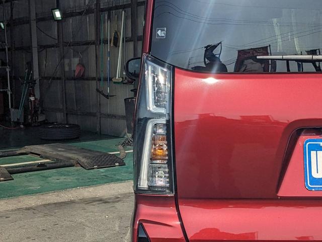 タント カスタムＸ　届出済未使用車　両側パワードア　衝突軽減ブレーキ　シートヒーター　ハーフレザーシート　コーナーセンサー　電動Ｐブレーキ　ＵＳＢ入力　ＬＥＤヘッドライト　オートハイビーム　レーン逸脱警報　スマートキー　ＬＥＤフォグ　電格ミラー　左右シートバックテーブル（40枚目）