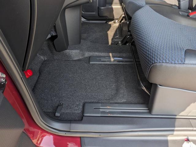 タント カスタムＸ　届出済未使用車　両側パワードア　衝突軽減ブレーキ　シートヒーター　ハーフレザーシート　コーナーセンサー　電動Ｐブレーキ　ＵＳＢ入力　ＬＥＤヘッドライト　オートハイビーム　レーン逸脱警報　スマートキー　ＬＥＤフォグ　電格ミラー　左右シートバックテーブル（64枚目）