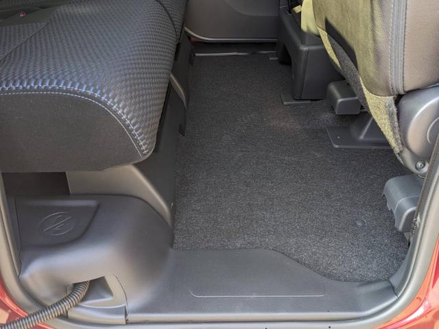 タント カスタムＸ　届出済未使用車　両側パワードア　衝突軽減ブレーキ　シートヒーター　ハーフレザーシート　コーナーセンサー　電動Ｐブレーキ　ＵＳＢ入力　ＬＥＤヘッドライト　オートハイビーム　レーン逸脱警報　スマートキー　ＬＥＤフォグ　電格ミラー　左右シートバックテーブル（75枚目）