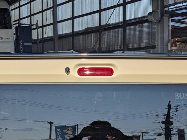 ジムニー ＸＣ　４ＷＤ　ワンオーナー　衝突軽減ブレーキ　コーナーセンサー　レーン逸脱警報　シートヒーター　オートハイビーム　革巻ハンドル　クルーズコントロール　純正１６ＡＷ　ＬＥＤへッドライト　アイドリングストップ　背面タイヤ　ミラーヒーター　電格ミラー（24枚目）